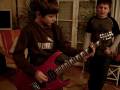 videos de Christians erste E-Gitarre Tag 3 - smoke on the water