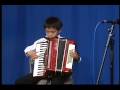 videos de Justin Zhou Accordion/Tap Performance 周锐湉手风琴踢踏舞表演