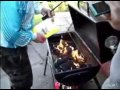 Colocando gasolina