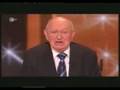 videos de Reich-Ranicki singt beim Fernsehpreis