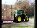 videos de JOHNDEERE 6230 con rimorchio di fattori