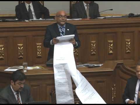 Julio Montoya: “Los casos de corrupción que han salido a la luz pública no han sido investigados”