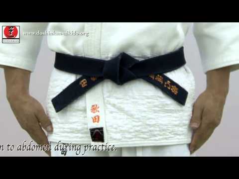 how to tie belt on gi