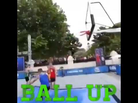 Follow Ball Up RIGHT NO    — Vine clip by Sports Jokes ☑️