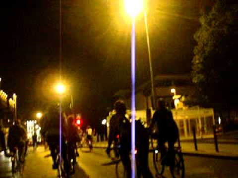 chain reaction cycles