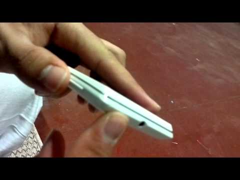 how to remove battery of sony xperia l