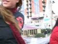 videos de The Giant Show's Two Float Thanksgiving Parade - Part 1
