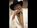Taj Mahal - Queen Bee Taj Mahal - Queen Bee