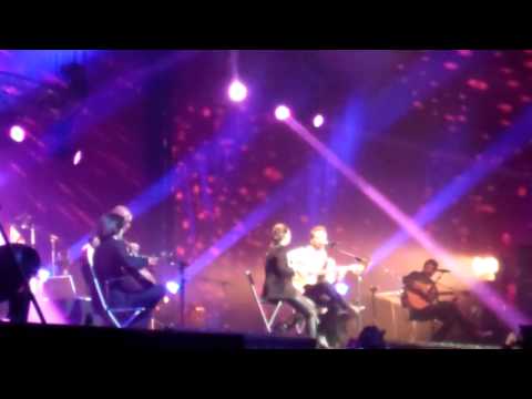 PABLO ALBOR&Aacute;N con CARMINHO - PERD&Oacute;NAME 20 DE DICIEMBRE 2011 MADRID -