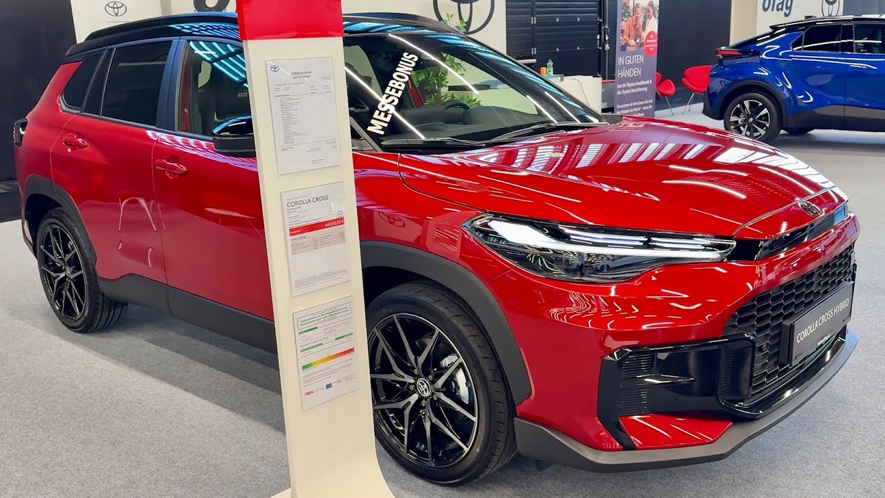 TOYOTA Corolla Cross GR SPORT Facelift 2026 - FULL walkaround, SPECS & details (Europe spec)