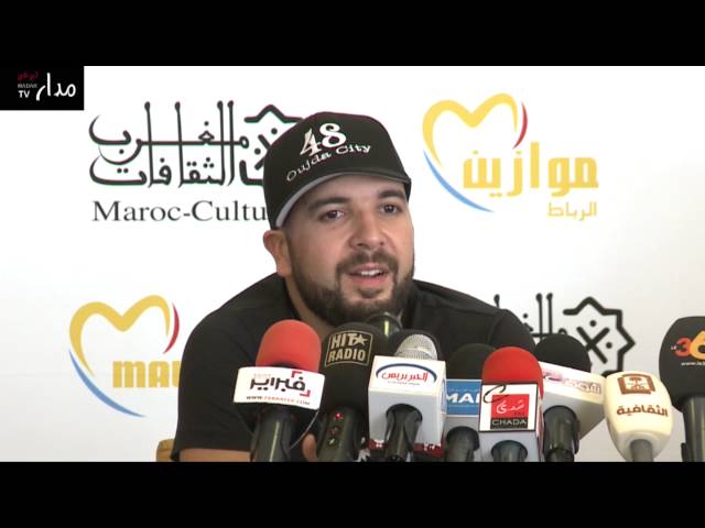 دوزي وتكريمه لالشاب عقيل