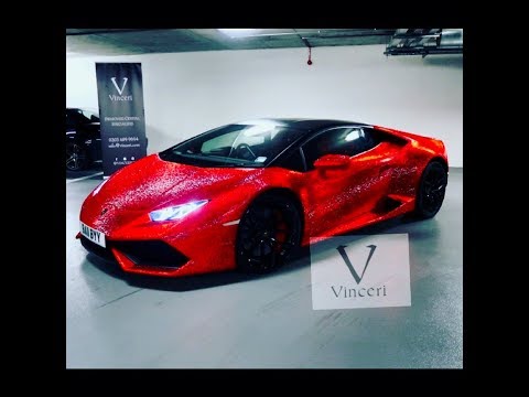 Trabajo de decoración del Lamborghini Huracán cubierto con más de un millón de cristales Swarovski