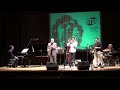 fabrizio bosso: tromba; gianni basso: tenore; stefano bedetti: tenore; alessandro lanzoni: piano; massimo moriconi: basso; massimo manzi: batteria
live at camerino maggio 2008