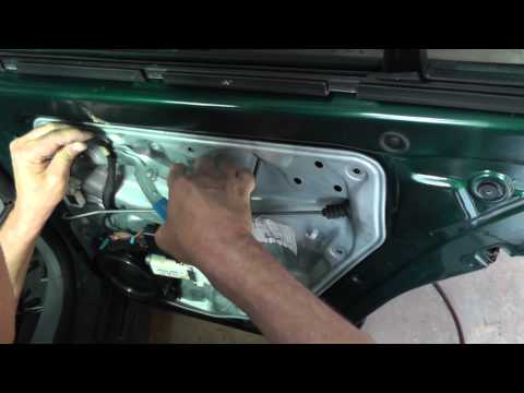 Volkswagen Jetta Installing Rear Inner Door Panel – Part 7