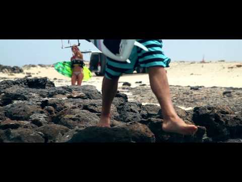 Kitesurfing News - Fuerteventura – The VW T5 tent