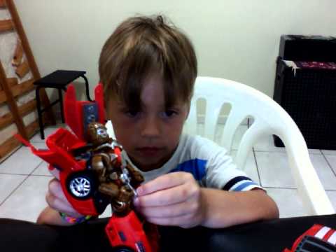 transformer vermelho f430 power racing - como transformar em carro e robo - Tiago 6 anos