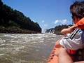 Cataratas del Iguazú Bautismo en el gomón!