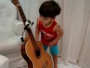 Bruninho cantando