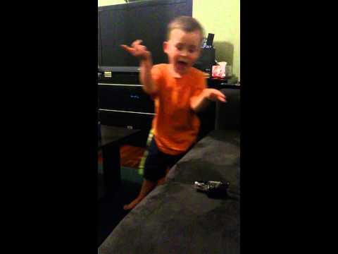 Cyrus sayin Punjabi balle-balle