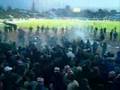 Hooligans vs police
