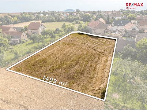 Video Prodej rovinatého stavebního pozemku 1499 m2 s výhledy do krajiny, Martiněves, okr. Litoměřice