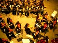 la orquesta sinfonica de la ciudad guayana con su director edgar pronio tocaba el primer movimieto (allegro con brio) de la quinta sinfonia (tambien conocido como la sinfonia del destino) de ludwig van beethoven al 16.03.2007 en el ecomuseo de caroni.

das sinfonieorchester der stadt guayana spielte am 16.03.2007 unter leitung von edgar pronio den ersten satz ein allegro con brio der schicksalssinfonie (fuenfte), komponiert von ludwig van beethoven.

the symphony orchestra of the ciudad guayana played the first movement - an allegro con brio - of ludwig van beethovens fifth symphonyh (also known as the symphony of destiny) in the ecomuseo del caroni under the musical direction of edgar pronio.