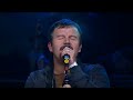 \"Praise You In This Storm\" Live Performance \"Praise You In This Storm\" Live Performance