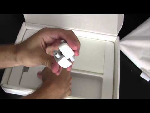 unibody - Check the blog post for specs: http://wp.me/p3ajYO-po In this video, I unbox the 2010 white unibody MacBook! Stay tuned for future upgrades! Website: http://...