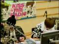[041208] hyukjae playing with x'mas ball