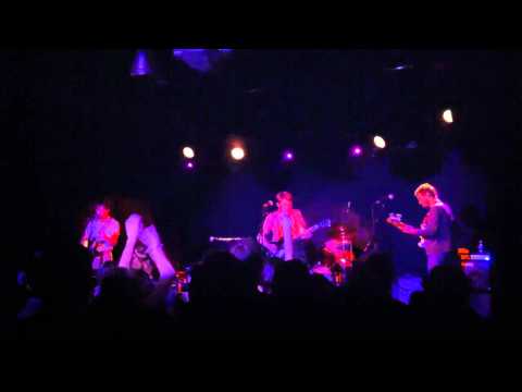 The Strange Boys - Be Brave @Apolo Bcn 22/04/12