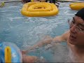 julian and Leoni in pool julian and Leoni in pool