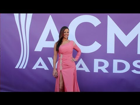 Sara Evans
