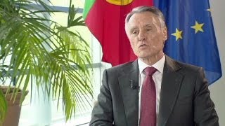 "Re-think the role of the troika" Portuguese president tells euronews