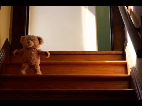 Egy baba érkezésének bejelentése - a legaranyosabb videó, amelyet valaha láttunk! 