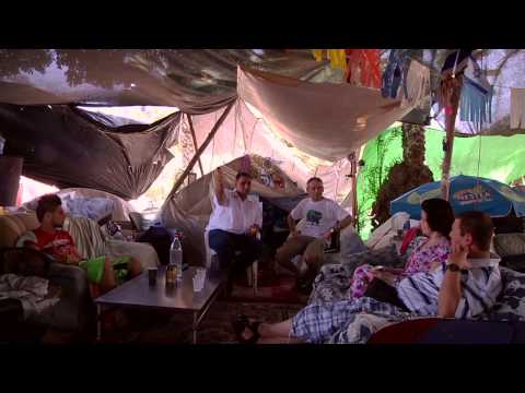 עמיתים - סרט שנעשה במסגרת פרוייקט עמיתים 2013. בימוי:מני קרלן וליאור ויינשטיין עריכה:אביה חרמוני.