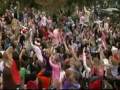 BiGgEr ThAn Us - MiLeY cYrUs/HaNnAh MoNtAnA