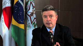 Palavra do Governador destaca iniciativas do Governo de Minas que ajudam  jovens a enfrentar as drogas