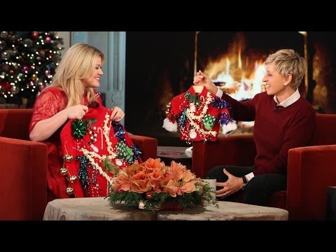kelly clarkson - She's an incredible singer, but did you know she also has a pilot's license? She told Ellen the whole story.