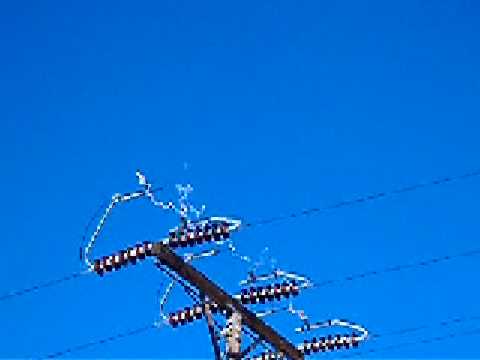 Electrical arc from line load
