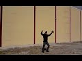 parrich contra la pared