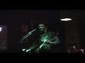 Simultaneous guitars