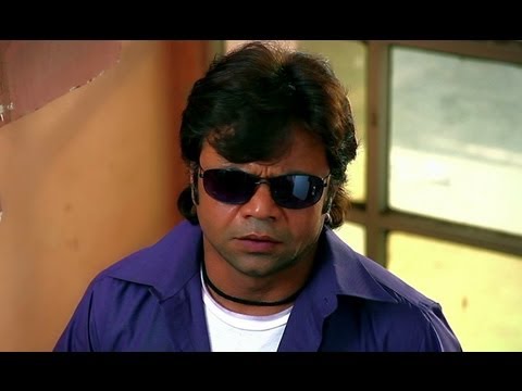 Rajpal Yadav is enraged - Zindagi 50 50
