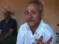 Hablando poiticas en Vinales. (Fidel y Polo Montanez.)