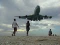 St Maarten SXM - KLM 747-400 Landing