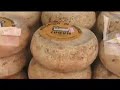 Umbertide Market, Umbria, Italy, is held every Wednesday morning. It has colourful displays of produce and is a great place to buy fruit, vegetables, cheese, fish and dried meats such as salami. Umbertide is close to many of Gorgacce Rentals' villas on the Tuscany Umbria border.