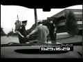 Molhando a m�o da Pol�cia