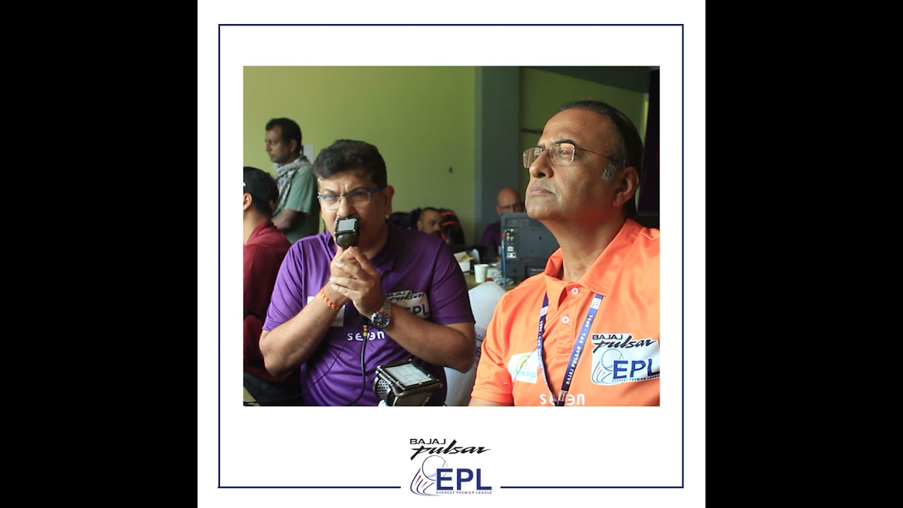 Commentators #CharuSharma and #AjayMehra in action