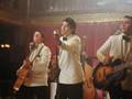 Lovebug-Jonas Brothers NEW VIDEO PHOTOS