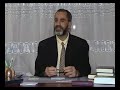شريط توثيقي لقضية عمر محب الطالب السابق بفاس المعتقل الآن المحكوم عليه ظلما و عدوانا بعشر سنوات سجنا نافدة فحسبنا الله و نعم الوكيلالحمد لله وكفى وصلى الله وسلم على نبيه المصطفى ، وبعد :   هذا بيان للرأي العام بخصوص مسلسل الاعتداءات التي أتعرض لها دون ذنب اقترفته أو جريمة أجرمتها ، والسبب في ذلك أني أقول ربي الله  ، وأني أنتسب إلى جماعة العدل والإحسان المباركة ، حيث عجزت أساليب الإغراء والتهديد والوعيد عن صرفي عن هذا الانتماء الذي أتشرف به مثل باقي الإخوة الصادقين .كان الظلم والسجن والإرهاب ، ولكني أقولها لزمرة الجلادين تأسيا بنبي الله يوسف عليه السلام 