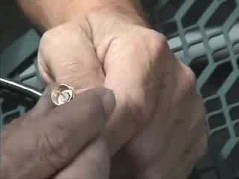 how to attach rf connector